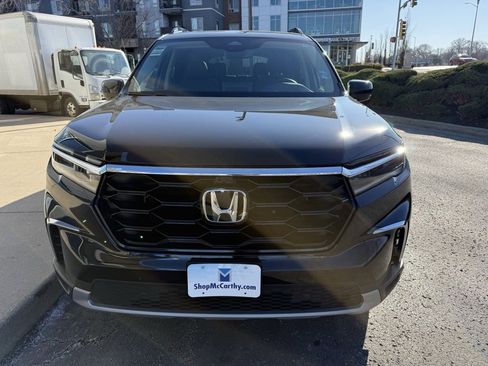 Used 2023 Honda Pilot Elite image 15