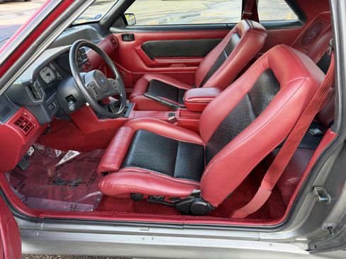 Used 1988 Ford Mustang GT image 10