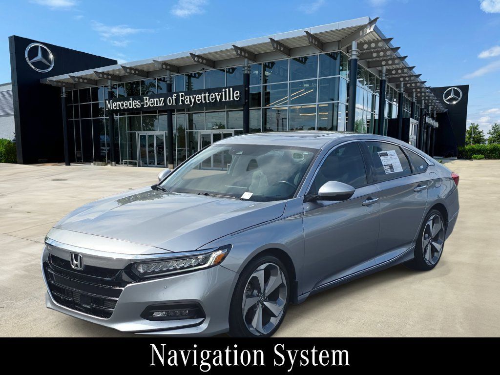 Used 2020 Honda Accord Touring image 1