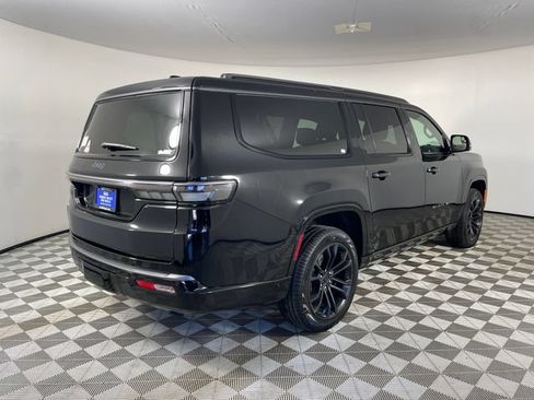New 2026 Jeep Grand Wagoneer L Summit AWD/4WD image 12