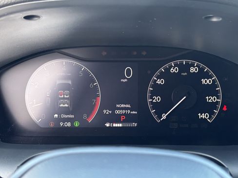 Used 2025 Honda HR-V LX image 27