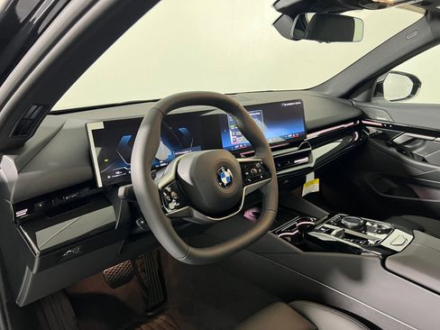 New 2026 BMW 530i xDrive image 4
