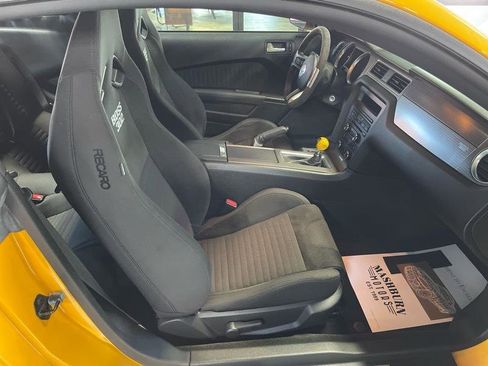 Used 2013 Ford Mustang Boss 302 w/ Boss 302 Accessory Pkg RWD image 35