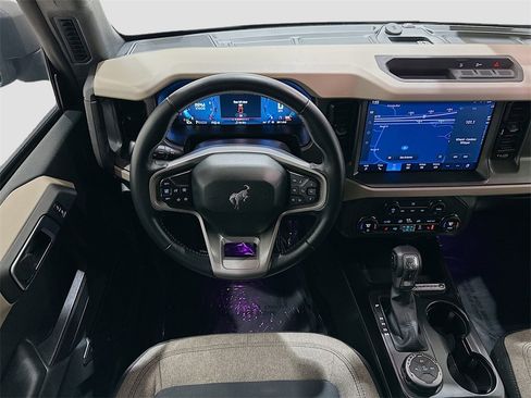 Used 2025 Ford Bronco Big Bend image 23