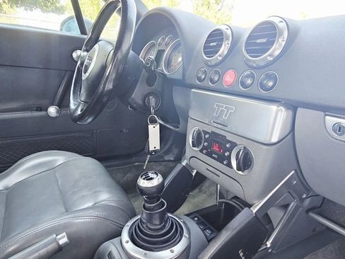 Used 2002 Audi TT 1.8T image 11