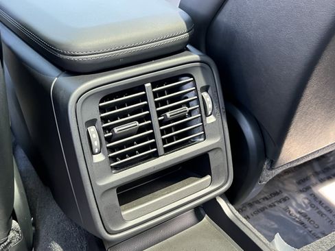 Certified 2022 Porsche Taycan GTS image 18