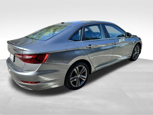 Used 2021 Volkswagen Jetta R-Line FWD image 3