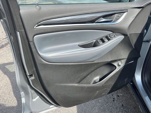 Used 2024 Buick Enclave Essence w/ Sport Touring Edition image 19