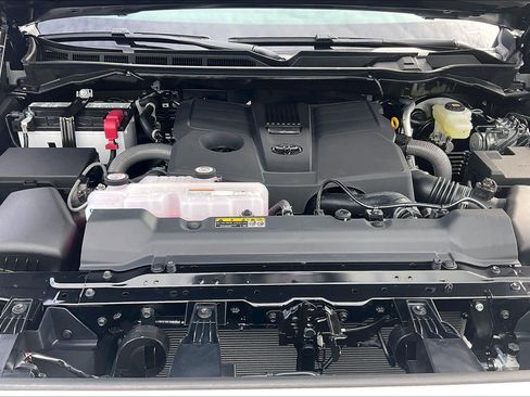 New 2026 Toyota Tundra Limited image 14