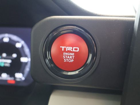 Used 2024 Toyota Tacoma TRD Sport w/ TRD Sport Upgrade Package AWD/4WD image 19