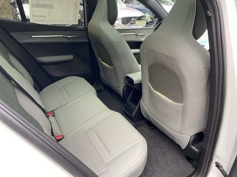 New 2026 Volvo EX30 Cross Country Ultra AWD/4WD image 15