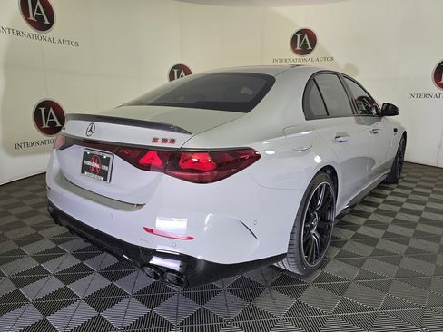 New 2026 Mercedes-Benz E 53 AMG e 4MATIC Sedan image 4