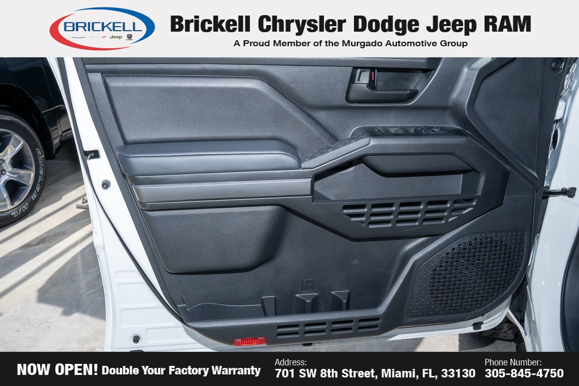 Used 2025 Toyota Tacoma SR5 AWD/4WD image 10
