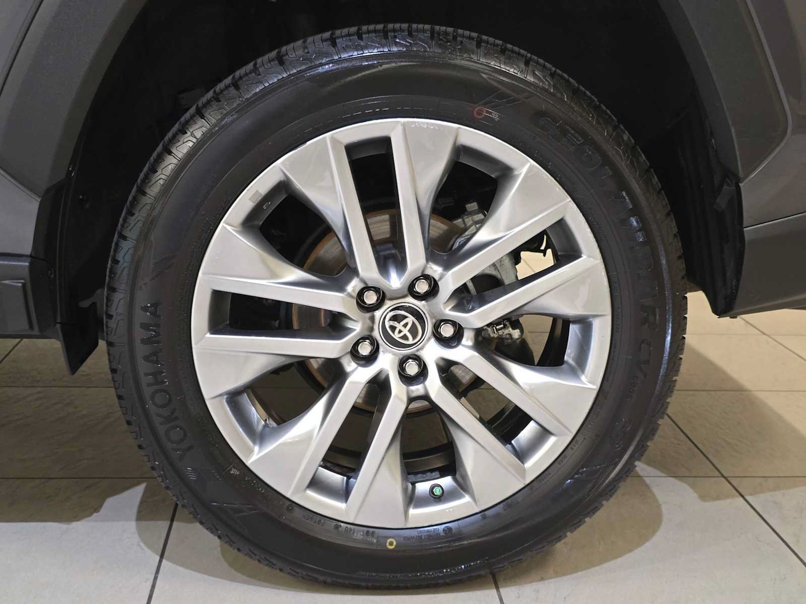 Certified 2023 Toyota RAV4 Limited AWD/4WD image 8