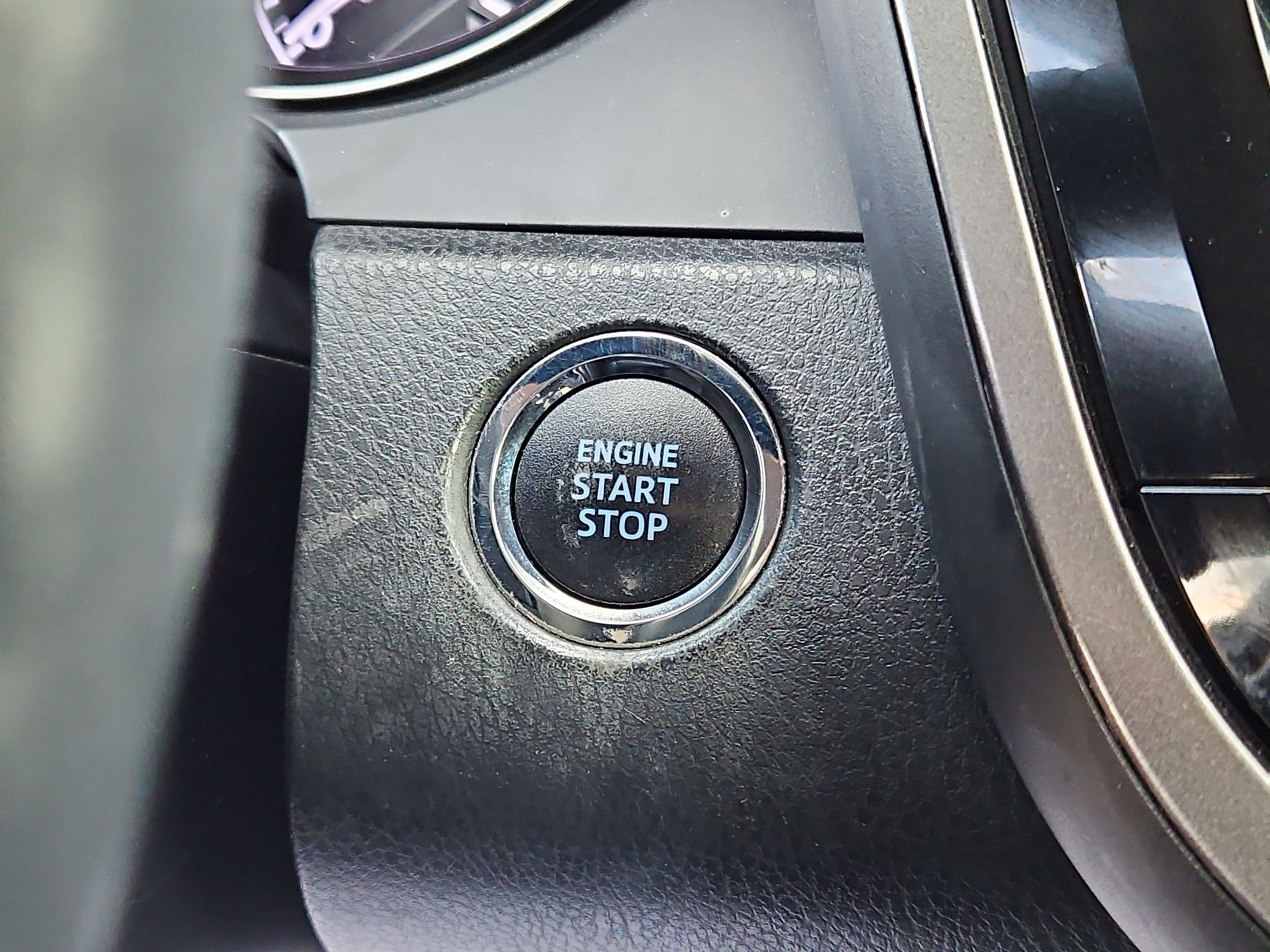 Used 2021 Toyota Camry SE FWD image 18