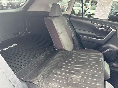 Used 2022 Toyota RAV4 XLE w/ Convenience Package AWD/4WD image 43