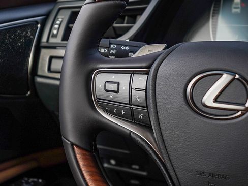 New 2025 Lexus ES 350 ES 350 Luxury image 16