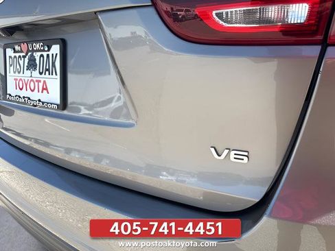 Used 2019 Kia Sorento FWD V6 image 5