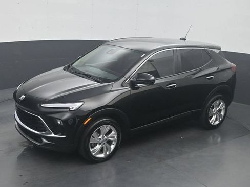 Used 2025 Buick Encore GX Preferred FWD image 21