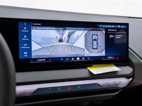 Used 2026 BMW X3 xDrive30 w/ Premium Package image 25