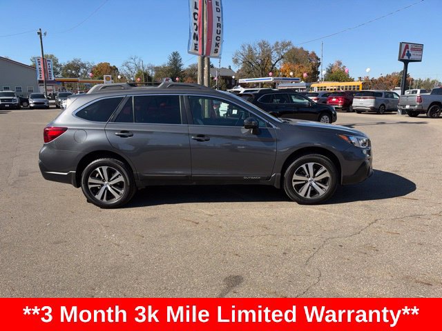 Used 2018 Subaru Outback 2.5i Limited AWD/4WD image 2
