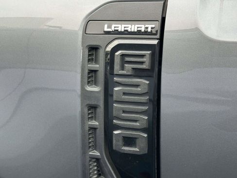 Used 2023 Ford F250 Lariat w/ Lariat Ultimate Package image 13