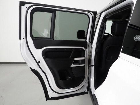 Used 2024 Land Rover Defender 110 S AWD/4WD image 63