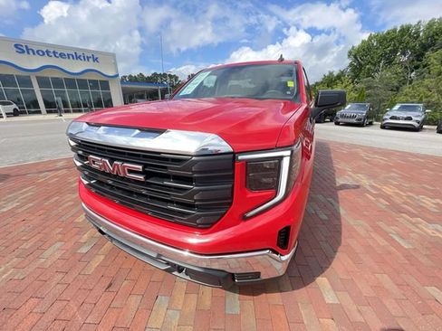 Used 2025 GMC Sierra 1500 Pro w/ Convenience Package RWD image 22