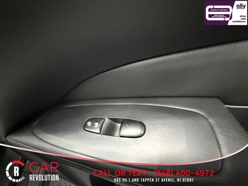 Used 2020 Nissan Pathfinder S AWD/4WD image 43