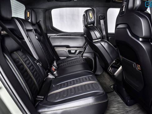 Used 2022 Rivian R1T Launch Edition AWD/4WD image 21
