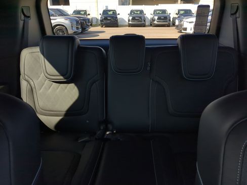 New 2026 INFINITI QX80 Autograph w/ Premium Cargo Package image 25