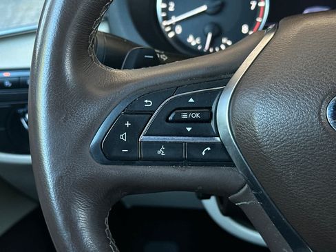 Used 2019 INFINITI QX50 Essential w/ Sensory Package AWD/4WD image 28