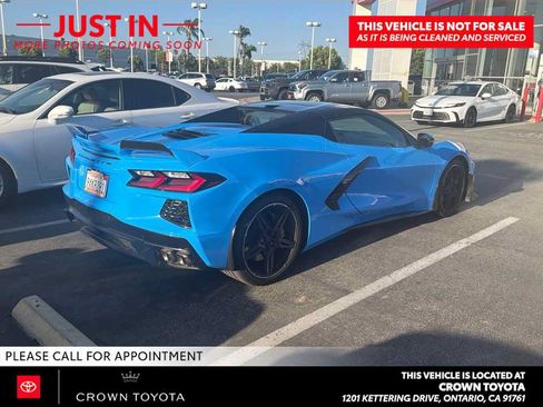 Used 2023 Chevrolet Corvette Stingray Preferred Conv w/ Z51 Performance Package RWD image 4