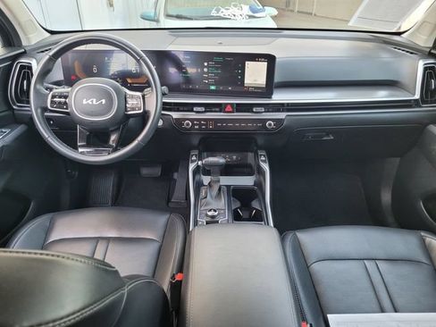 Certified 2024 Kia Sorento S AWD/4WD image 18