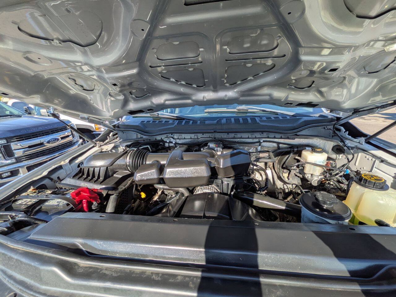 Used 2019 Ford F250 XLT w/ XLT Premium Package AWD/4WD image 31