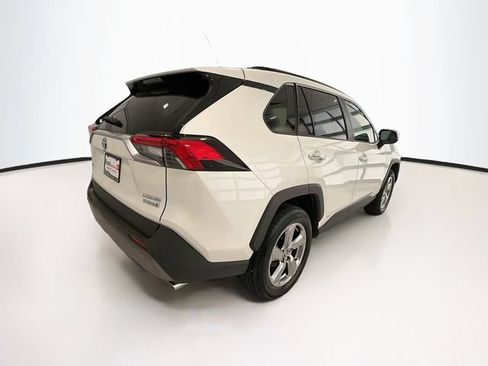 Certified 2021 Toyota RAV4 Limited AWD/4WD image 7