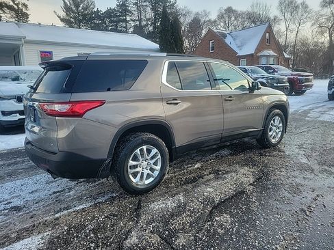 Used 2018 Chevrolet Traverse LT image 5