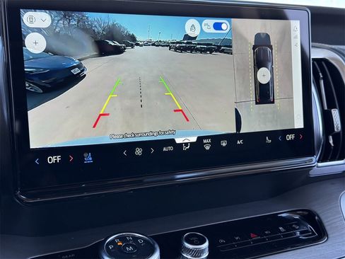 New 2026 Ford Expedition Platinum w/ Driver's Package image 17