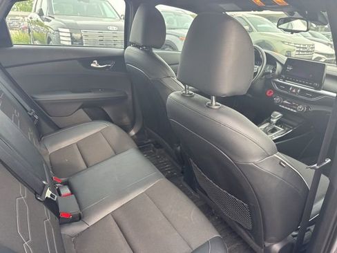 Used 2023 Kia Forte GT-Line FWD image 9