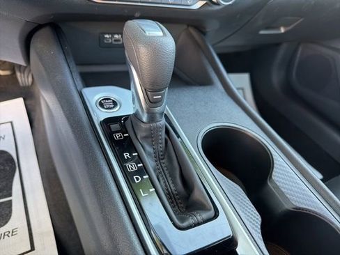 Used 2025 Nissan Altima 2.5 SV image 24