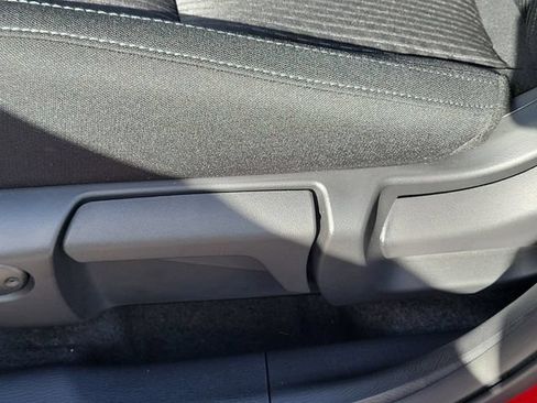 New 2026 Mitsubishi Outlander ES FWD image 18