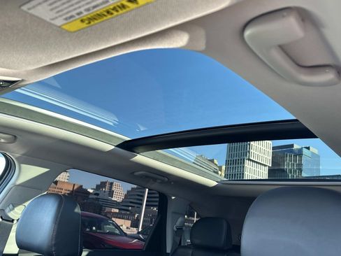 Used 2022 Kia Sorento X-Line EX image 17