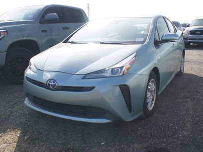Used 2019 Toyota Prius LE
