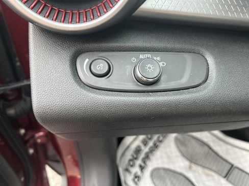 Used 2024 Chevrolet Trax RS image 14