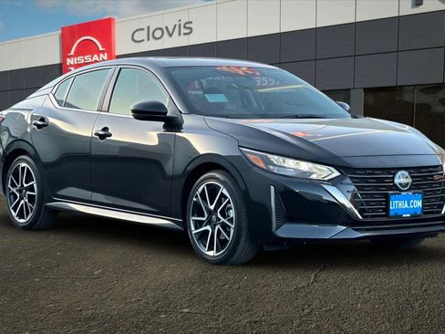 New 2025 Nissan Sentra SR image 10