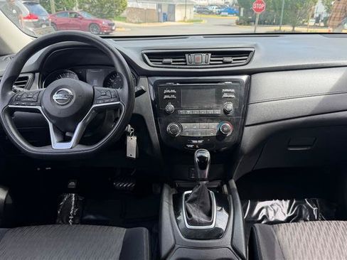 Used 2017 Nissan Rogue S AWD/4WD image 25
