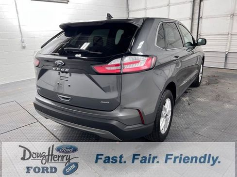 Used 2024 Ford Edge SEL image 5