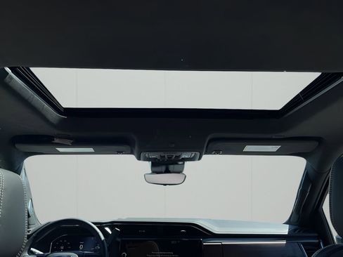 Certified 2025 GMC Sierra 2500 Denali Ultimate image 22