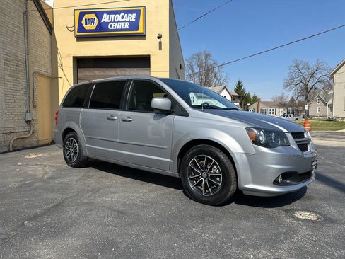 Used 2017 Dodge Grand Caravan GT image 5