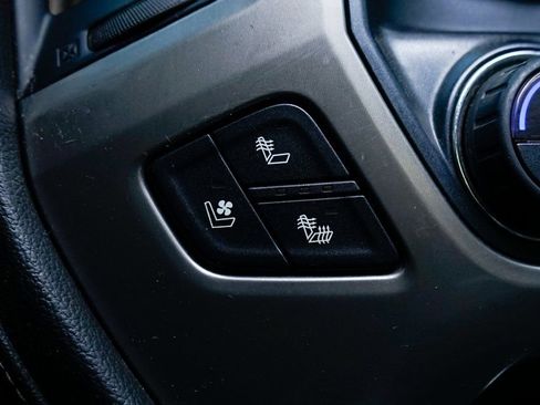 Used 2018 Chevrolet Silverado 3500 High Country w/ Duramax Plus Package image 35